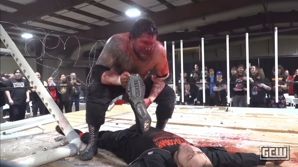 La Casa de los Horrores 35: Oso Vicioso